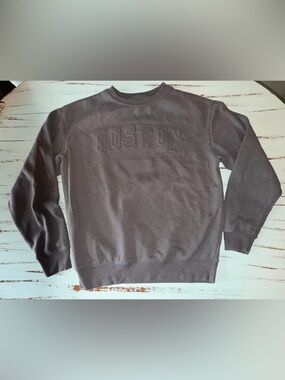 Urban Man Boston Crewneck Sweatshirt